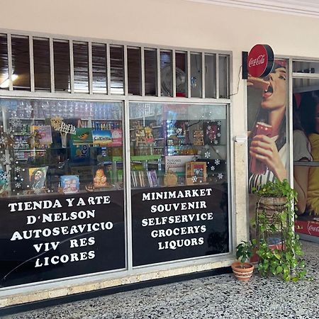 Las Tres Carabelas Cartagena Eksteriør bilde