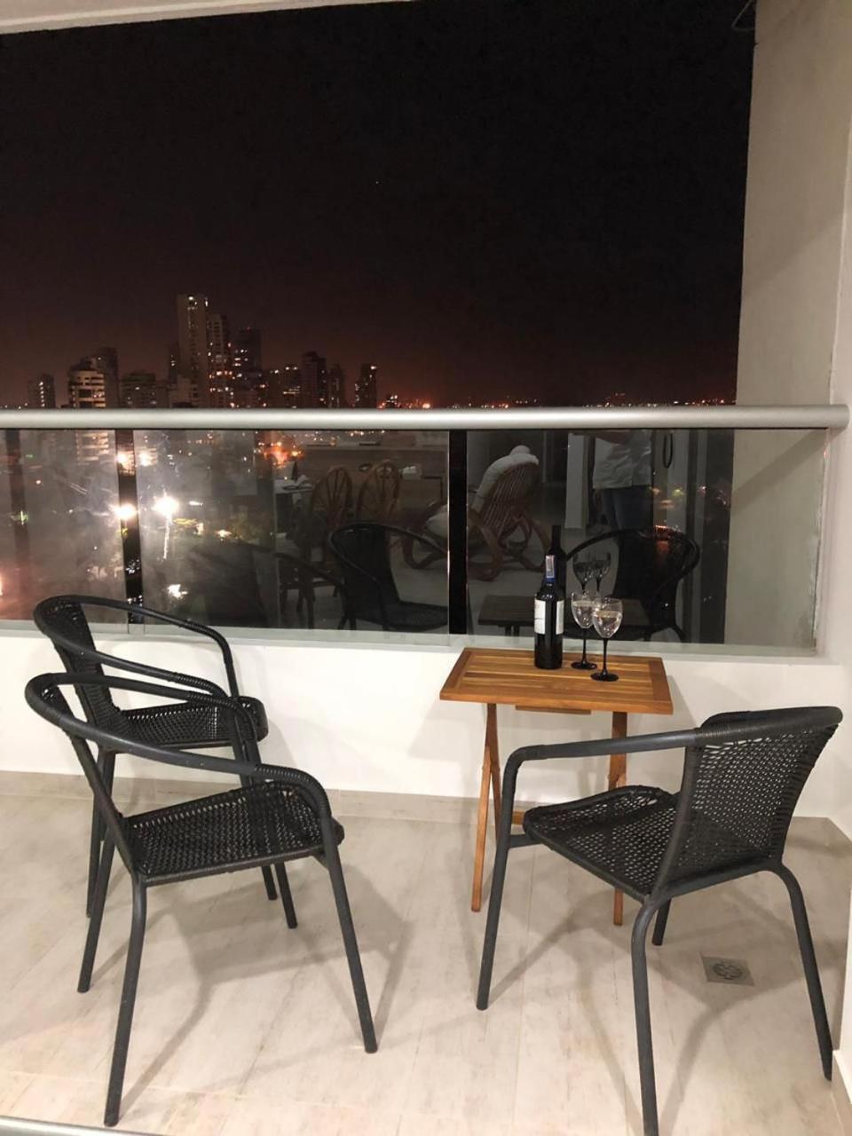 Las Tres Carabelas Cartagena Eksteriør bilde